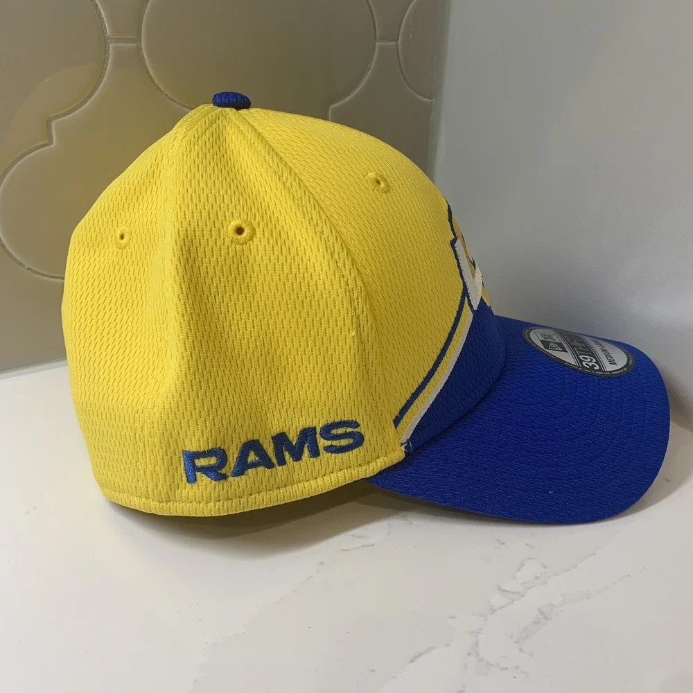 New Era Los Angeles Rams 39THIRTY 2023 Sideline Stretch Hat Size Medium/Large